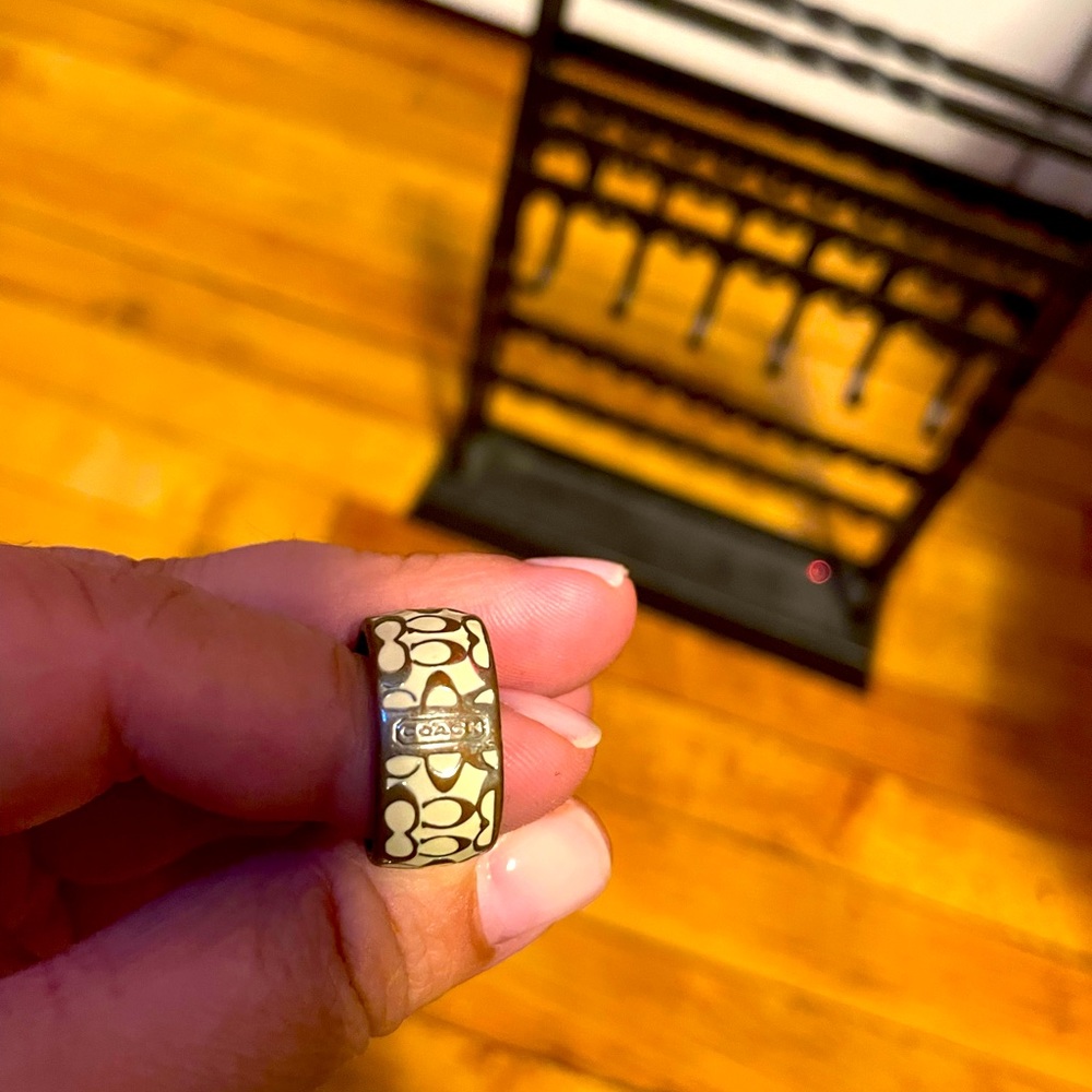 Coach ring size 6-7